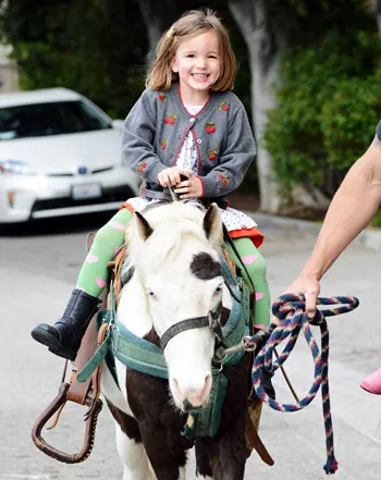 1365437862_seraphina affleck pony 441