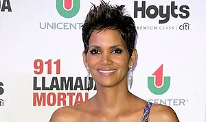 1365512293_halle berry 178