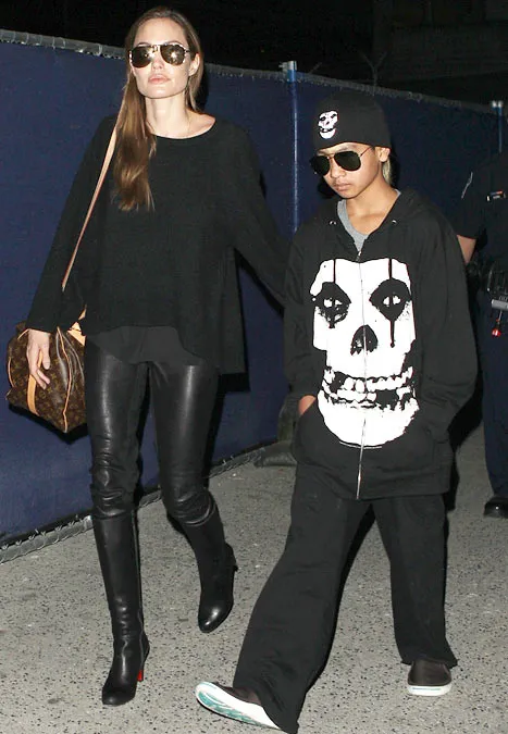 1365864493_angelina jolie maddox g