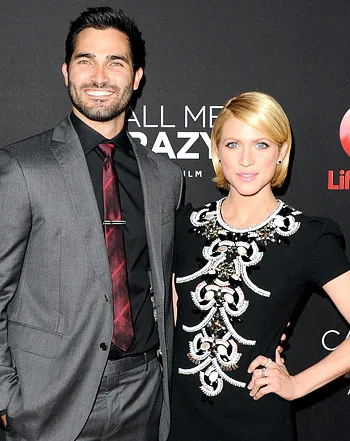 1366223964_tyler hoechlin brittany snow 350