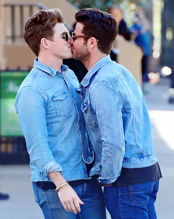 1366300434_nate berkus jeremiah brent 441