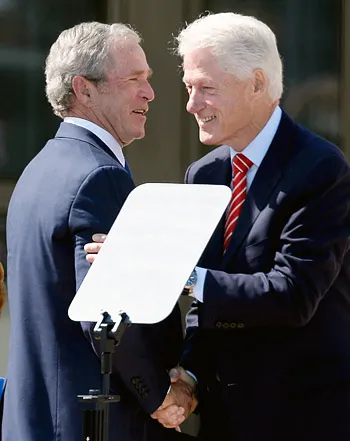 1366923278_george w bush bill clinton 350
