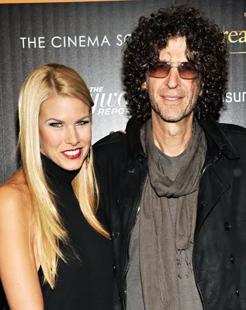 1367265789_beth ostrosky stern howard stern 441