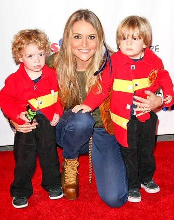 1367595914_brooke mueller 350