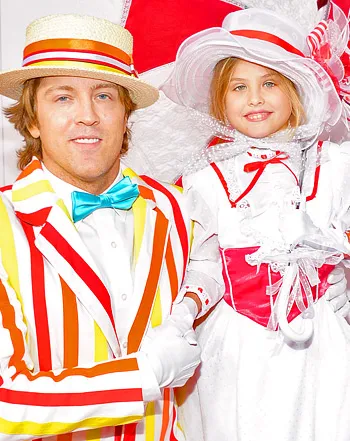 1367804186_168030629_larry birkhead dannielynn hope marshall birkhead 350