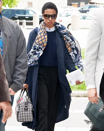 1367871343_lauryn hill 441