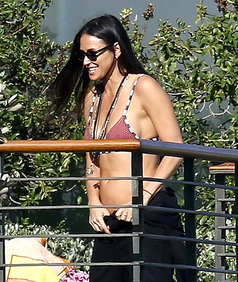 1369079245_demi moore article