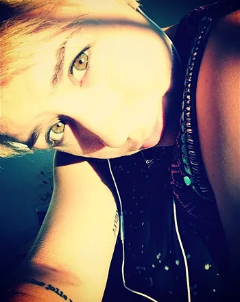 1369861324_isabella cruise 441