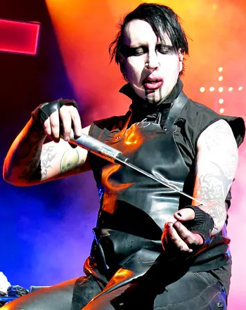 1370641169_spl557725_005_marilyn manson 350