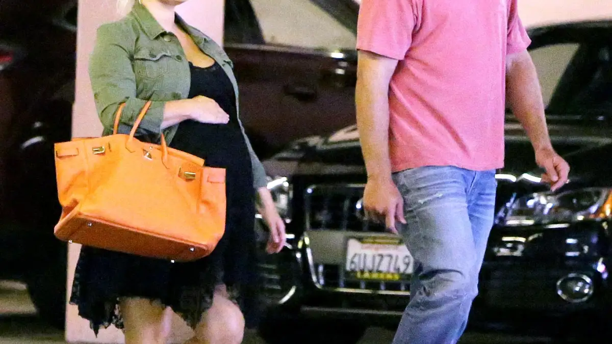 1371160895_jessica simpson eric johnson zoom