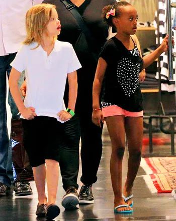 1371509112_spl563057_005_zahara jolie pitt shiloh jolie pitt 350