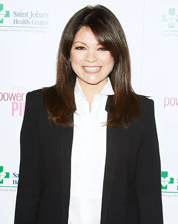1371654735_valerie bertinelli 441