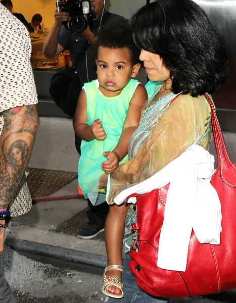 1371732001_blue ivy carter lg