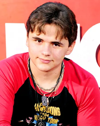 1372265574_137777168_prince jackson 350
