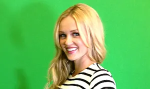 1373561448_ambyr childers 300