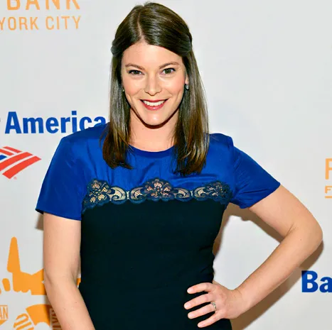 Gail Simmons is expecting her first child with husband Jeremy Abrams.