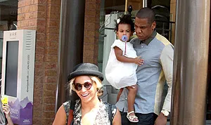 1374091526_beyonce blue ivy jay z 178