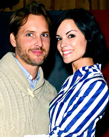 1374624026_171094309_peter facinelli jaimie alexander 350