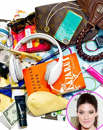 1374680575_jennifer carpenter bag 441