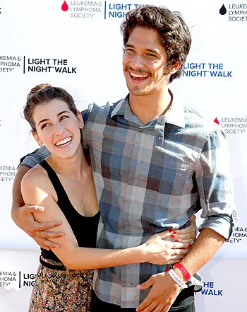 1375112798_tyler posey engaged 441