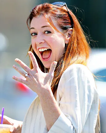1375132046_spl584864_001_alyson hannigan 350