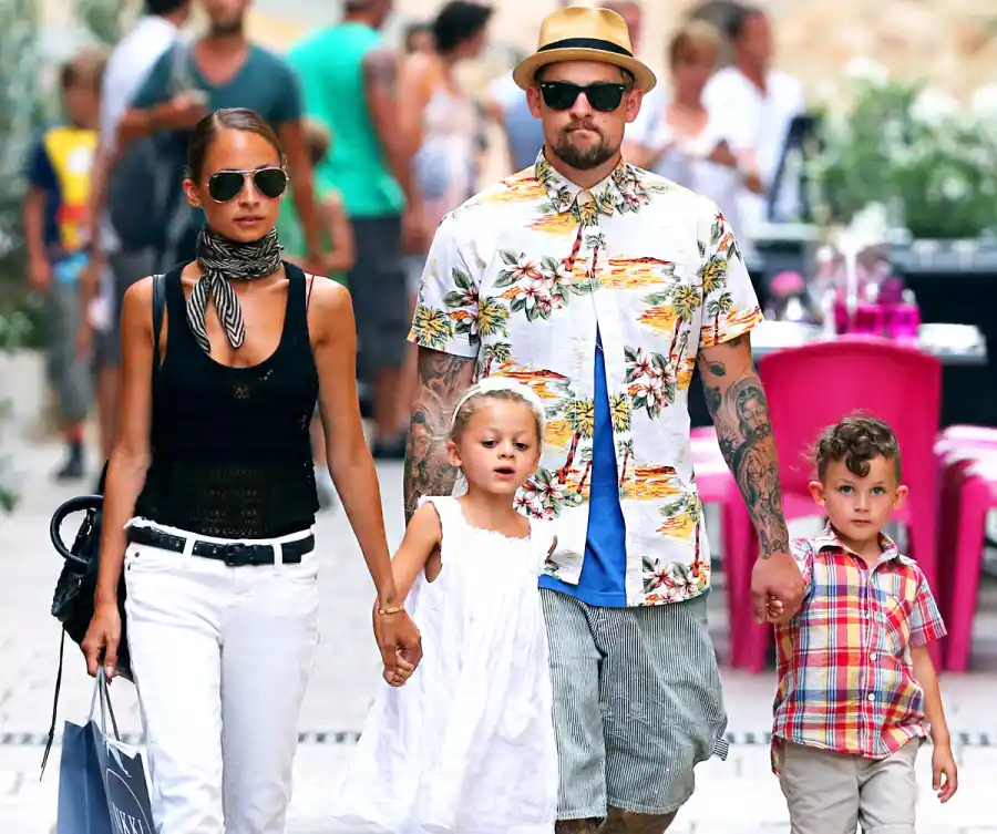 1375907055_ffn_chp_richie_madden__nicole richie joel madden harlow sparrow zoom