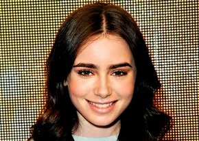 1375922784139237147_lily collins 206