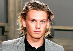 1375923197130975004_jamie campbell bower 206