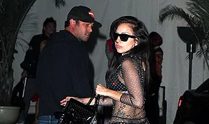 1376415978_lady gaga taylor kinney 178