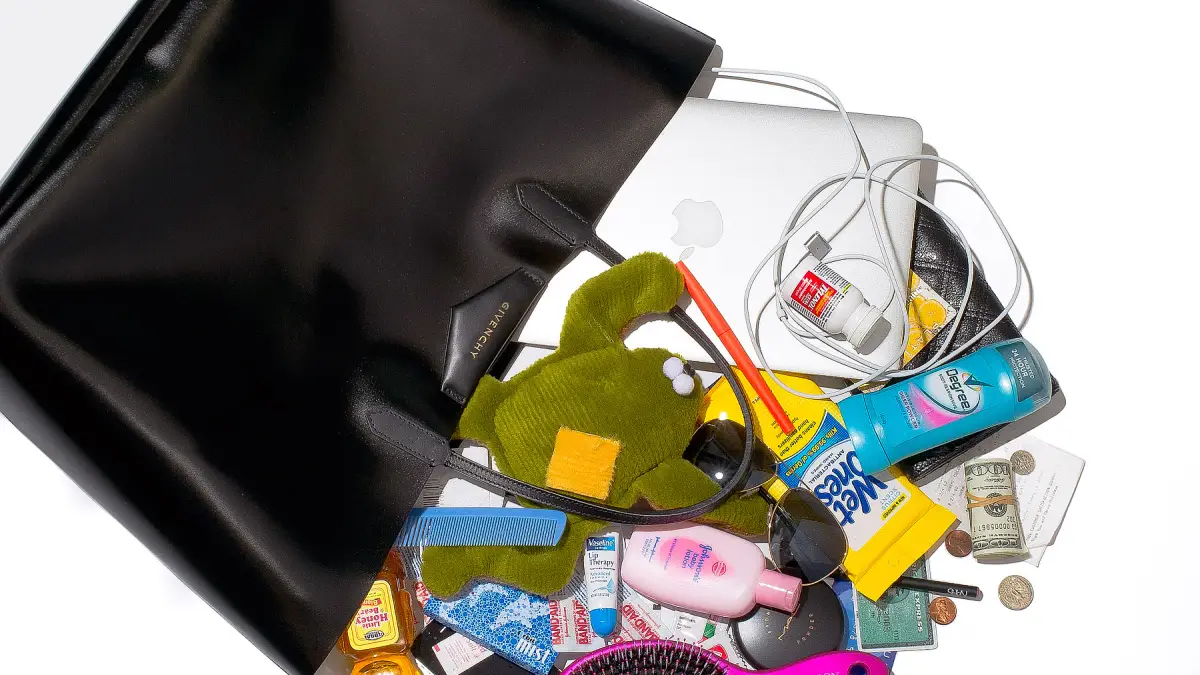 What's in Ciara's Bag