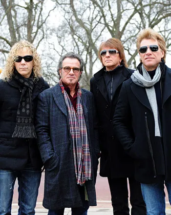 1377264897_jon bon jovi richie sambora tico torres david bryan 441