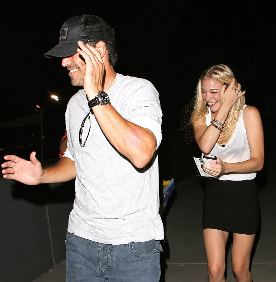 1377538659_august 22 2009 zoom