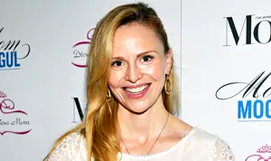 1377706884_168248144_rosie pope 300