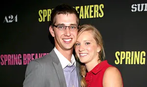 1377802156_heather morris taylor hubbard 178