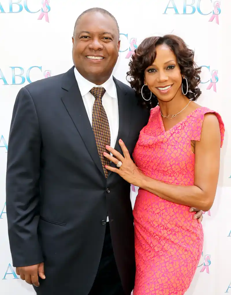 1378240802_holly robinson peete zoom