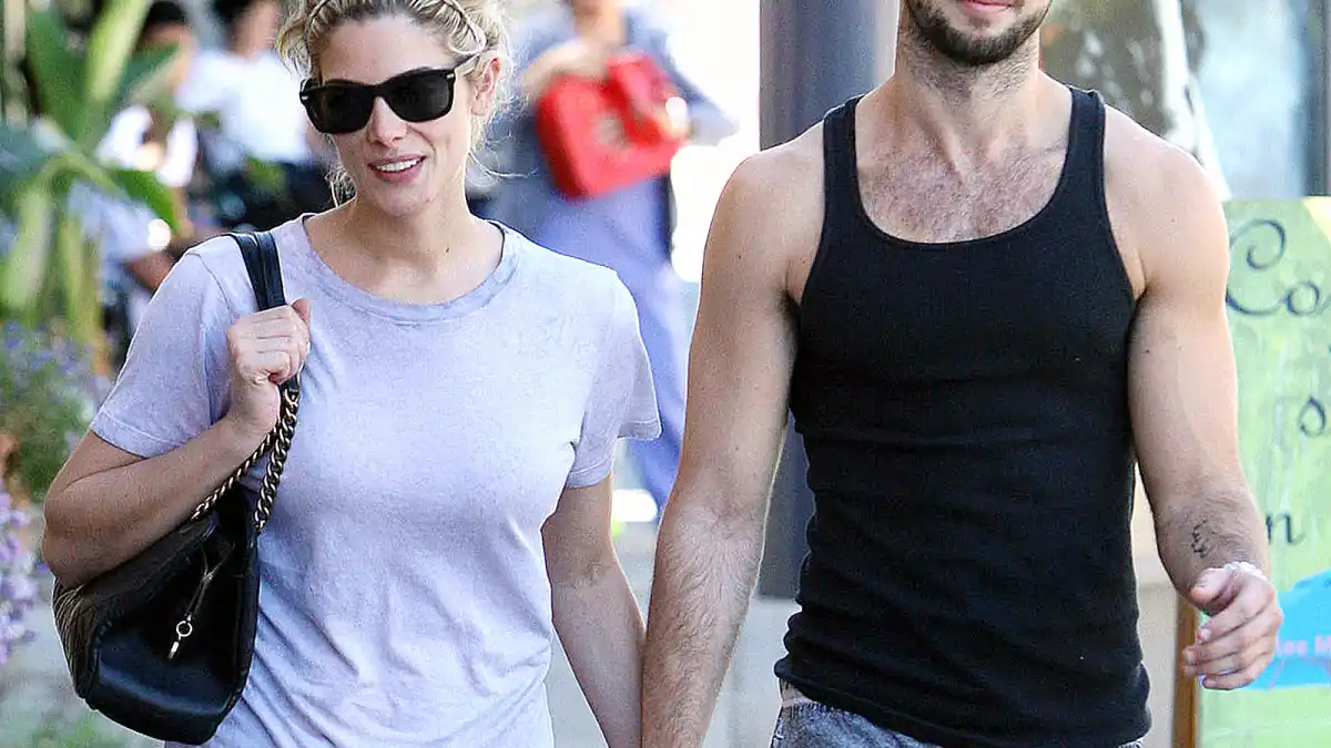 Ashley Greene and new boyfriend, Paul Khory have lunch in Studio City