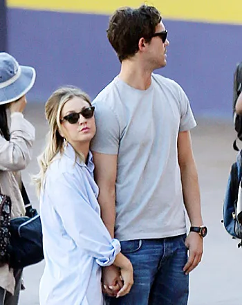 1380824274_kaley cuoco ryan sweeting 441