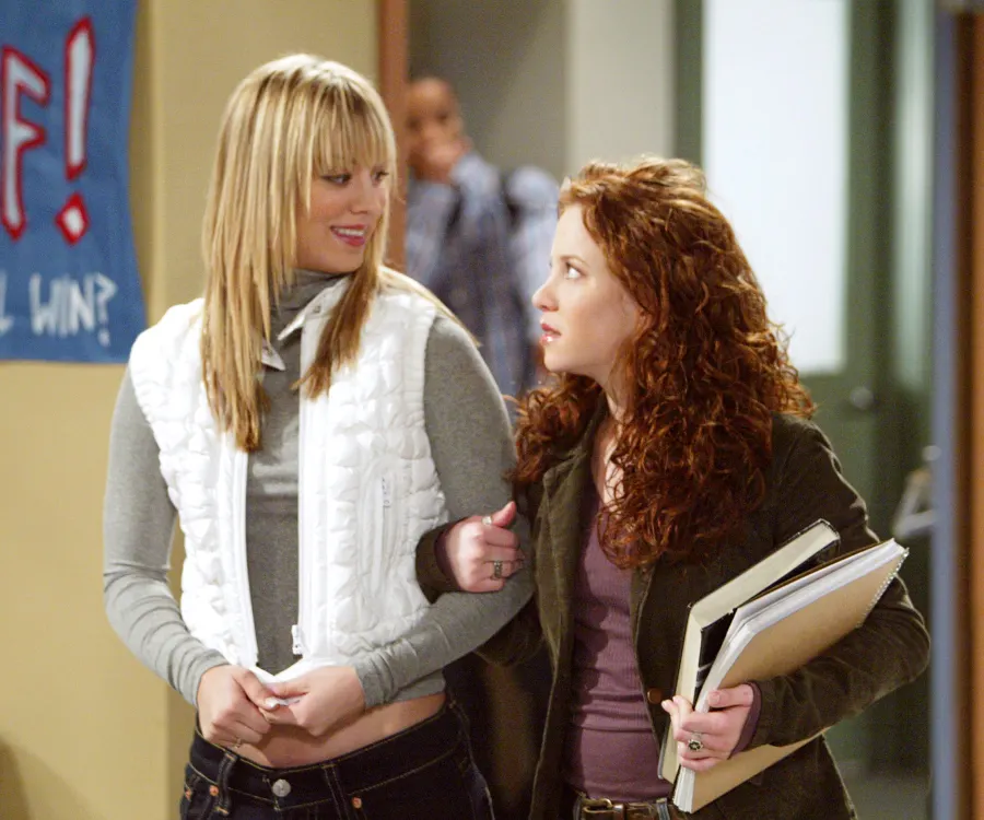 1381165077_kaley cuoco then zoom