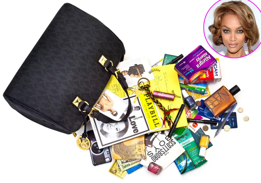 1381415813_tyra banks bag zoom