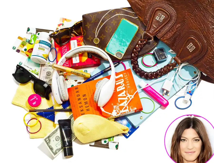 1381416213_jennifer carpenter bag zoom