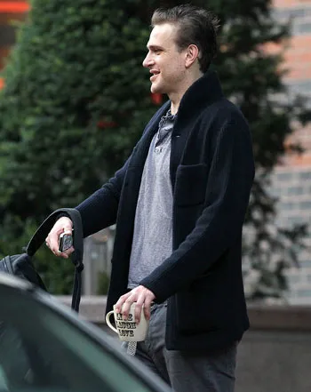 1382125306_jason segel 441