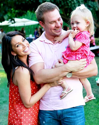 1382546258_152560645_melissa rycroft ava strickland tye strickland 350