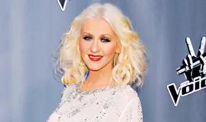 1383936215_187357707_christina aguilera 300