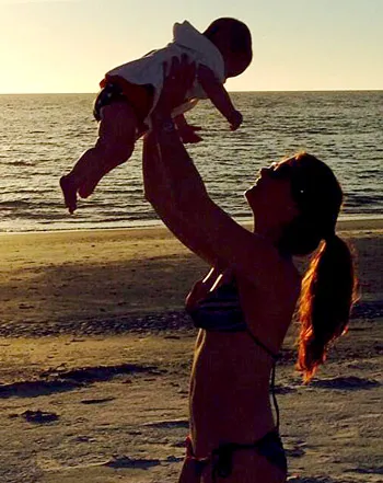 1383938866_joanna garcia 350