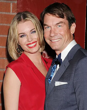 1384108052_rebecca romijn jerry o connell_3