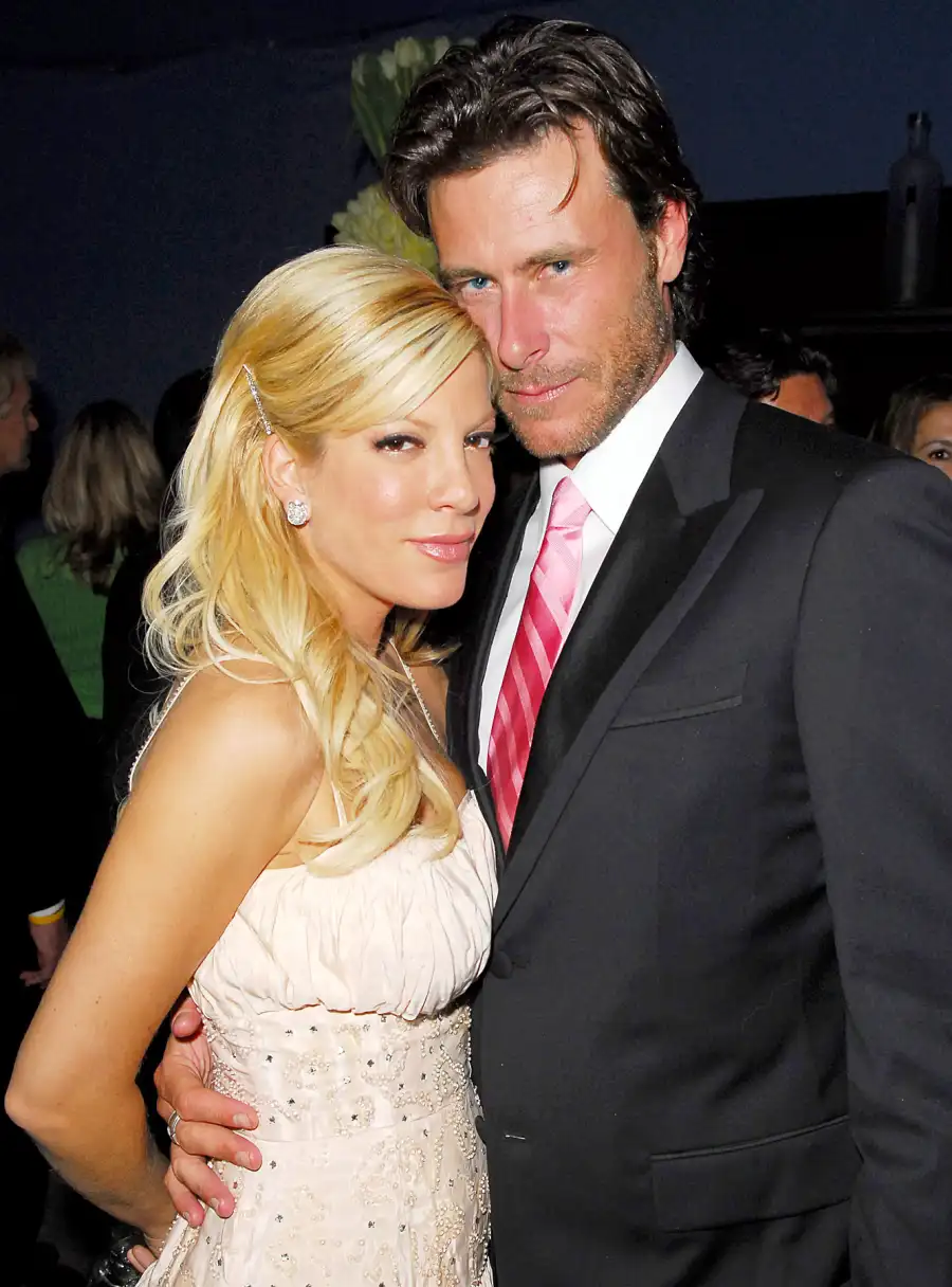 1384377817_tori spelling dean mcdermott zoom