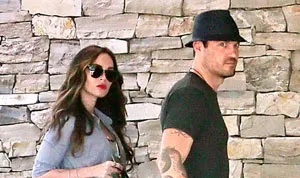 1384442838_megan fox brian austin greene 178