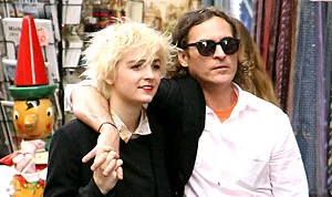 1384444090_allie teilz joaquin phoenix 300