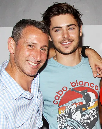 1384550009_adam shankman zac efron 441