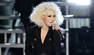 1384968908_christina aguilera 178